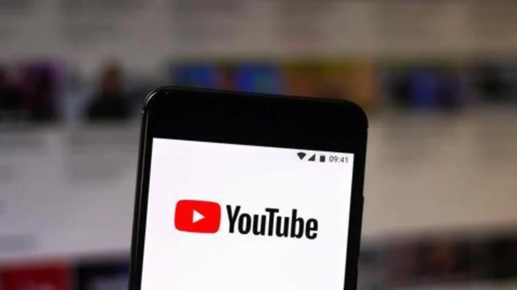 Members-only video downloaded for offline playback with access tied to an active subscription.